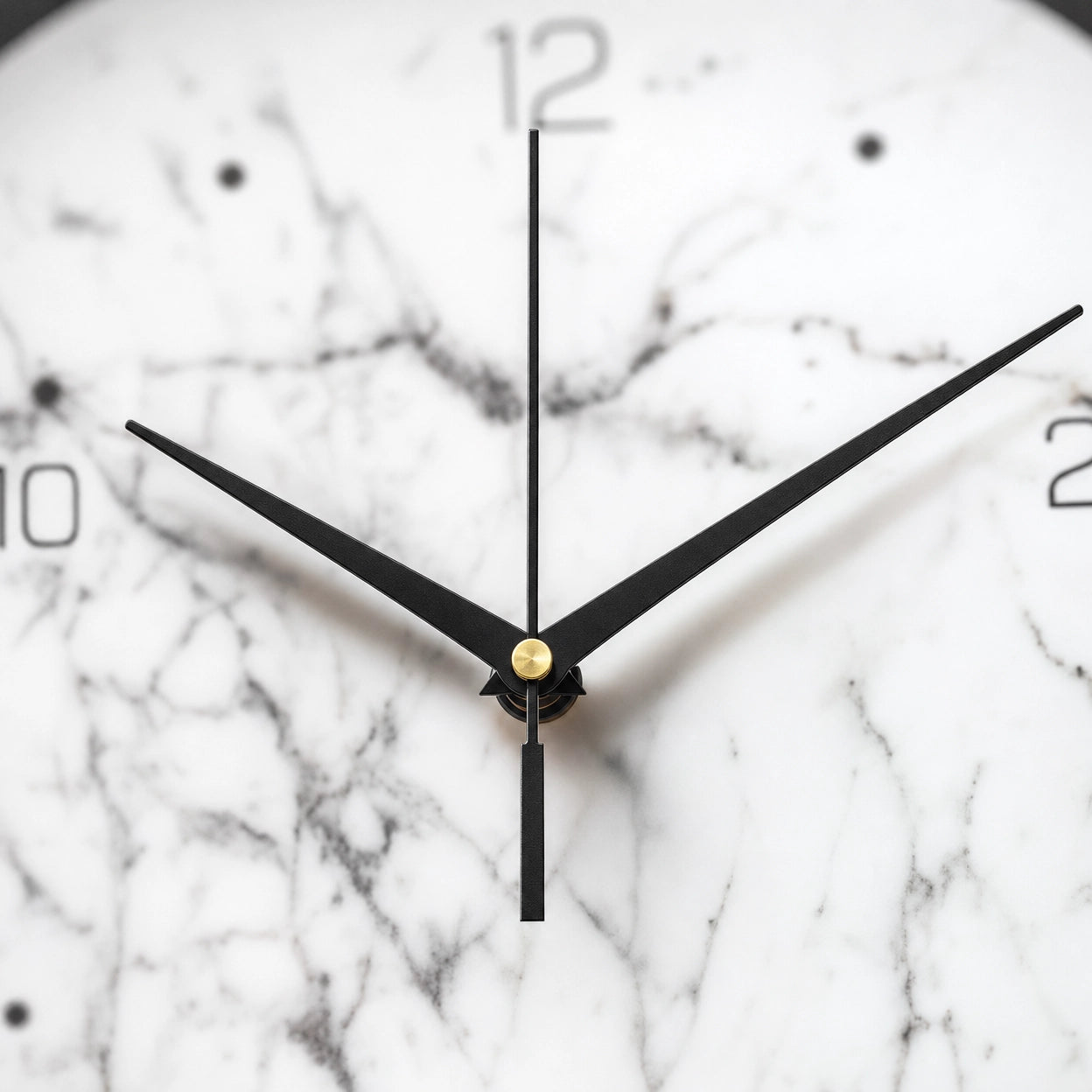 Minimalist Round Wall Clock Silent