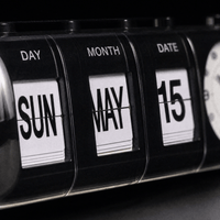 Royal Opera Alarm Clock Vintage Flip Calendar