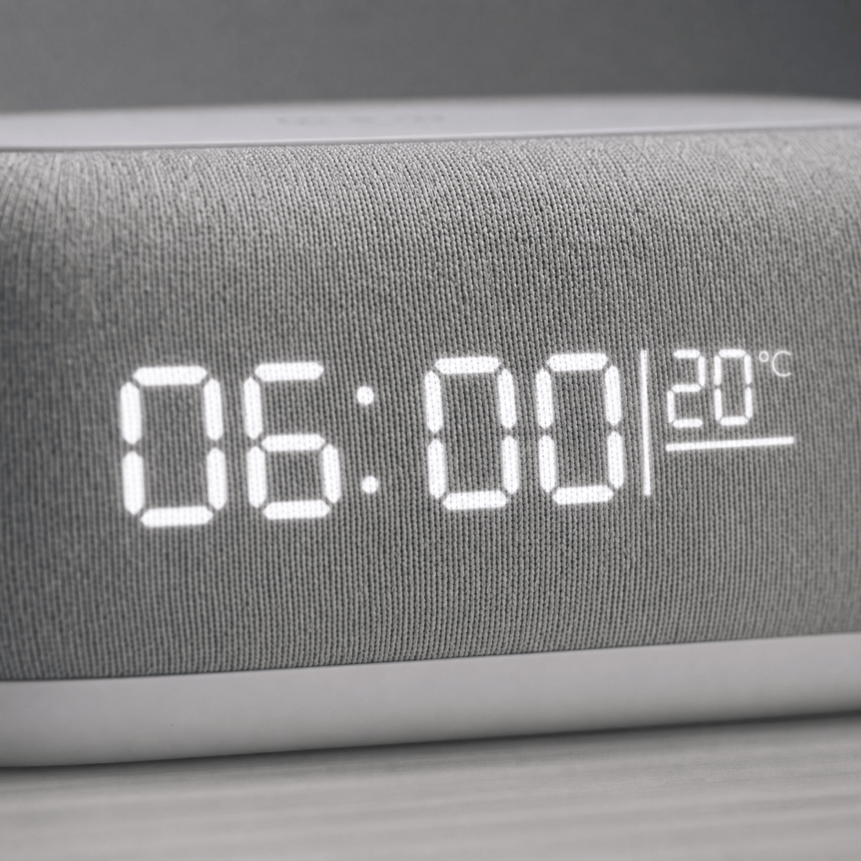 Royal Opera Alarm Clock Wireless Charging Digital Display Image