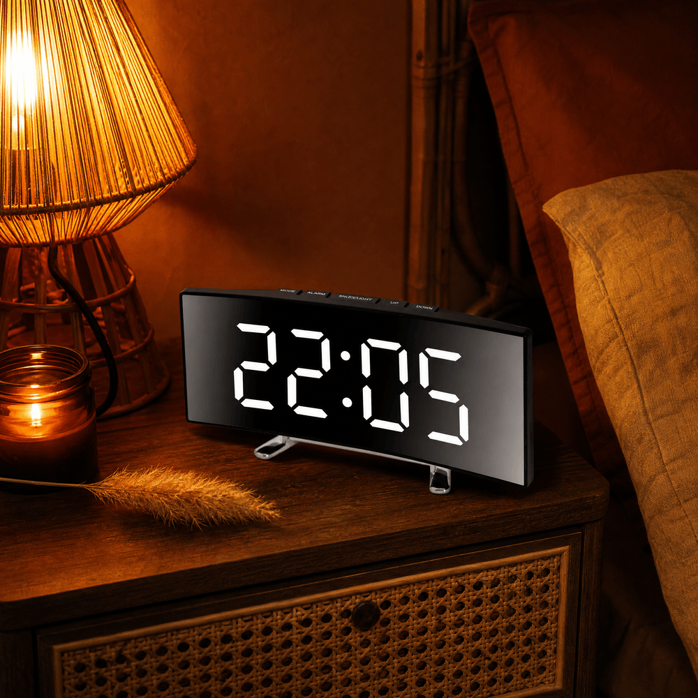 Royal Opera Digital Clock Curved LED Silent