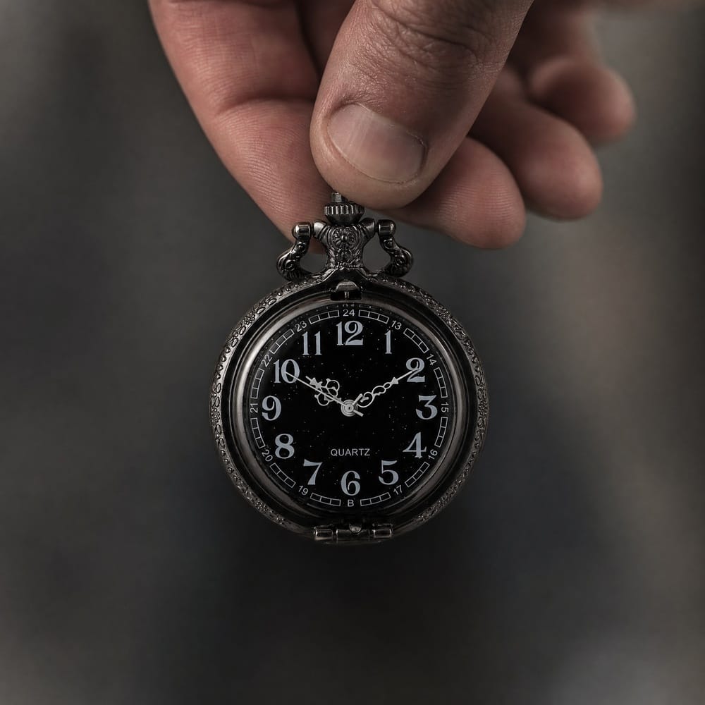 Royal Opera Pocket Watch Starry Dial Quartz