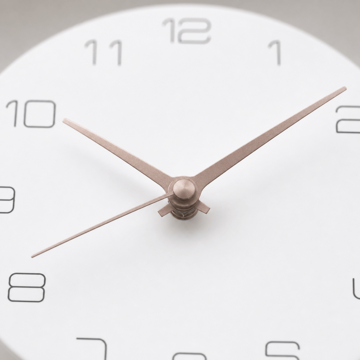 Royal Opera Silent Open Numeric Wall Clock