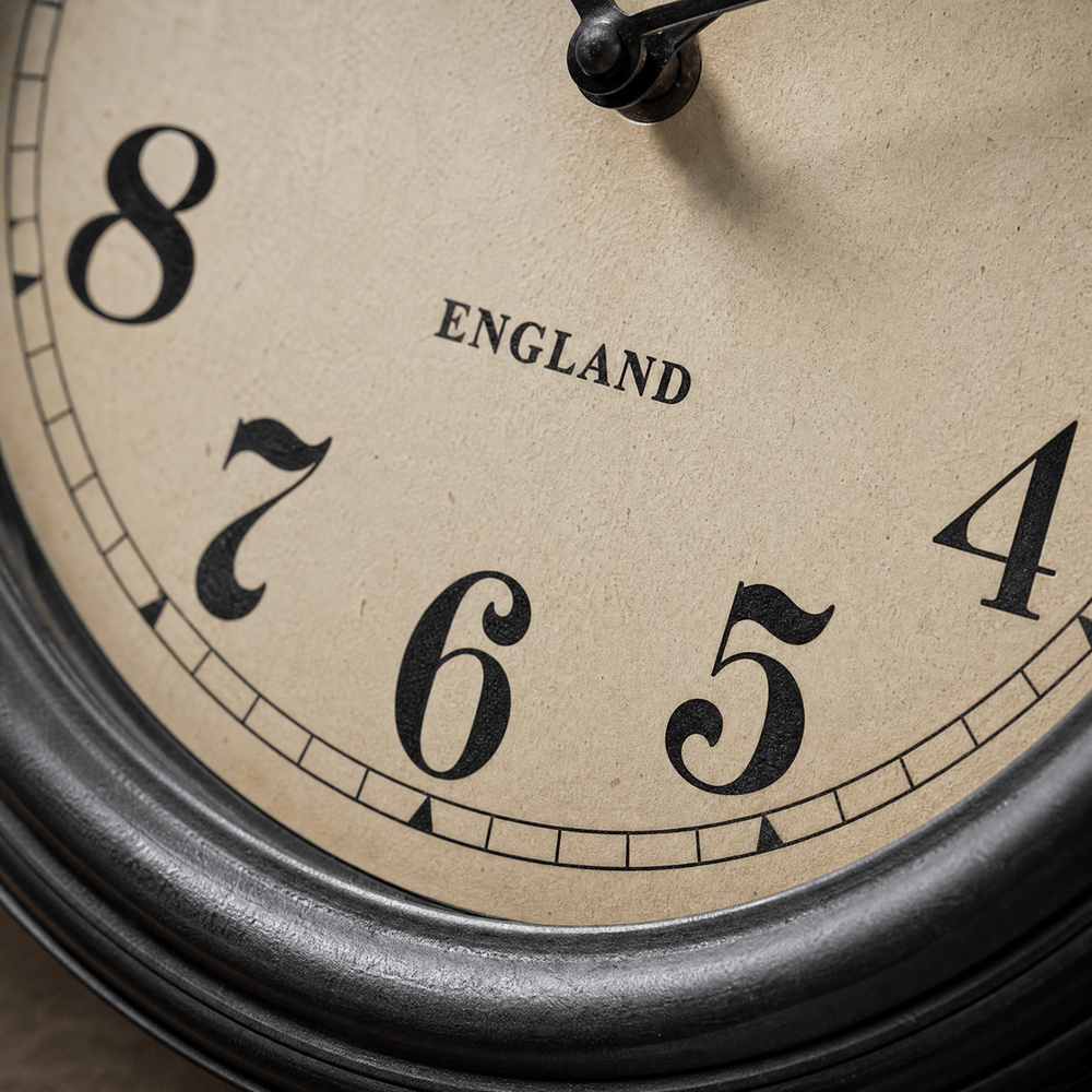Royal Opera Wall Clock Vintage Silent Movement